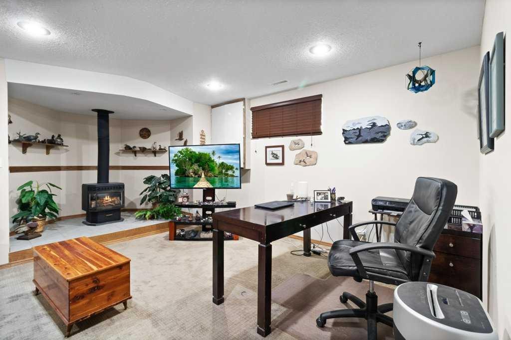 









179


Allan

Street,
Red Deer,




AB
T4R 2M5

