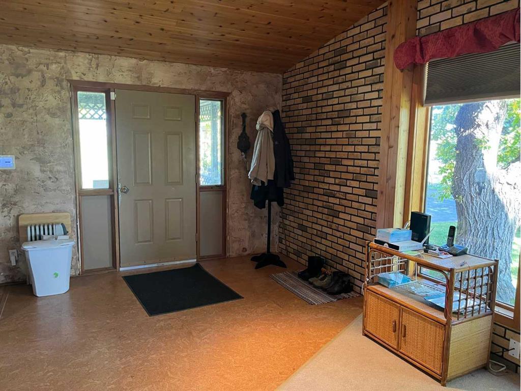 









75


Center

Street,
Glenwood,




AB
T0K 2R0

