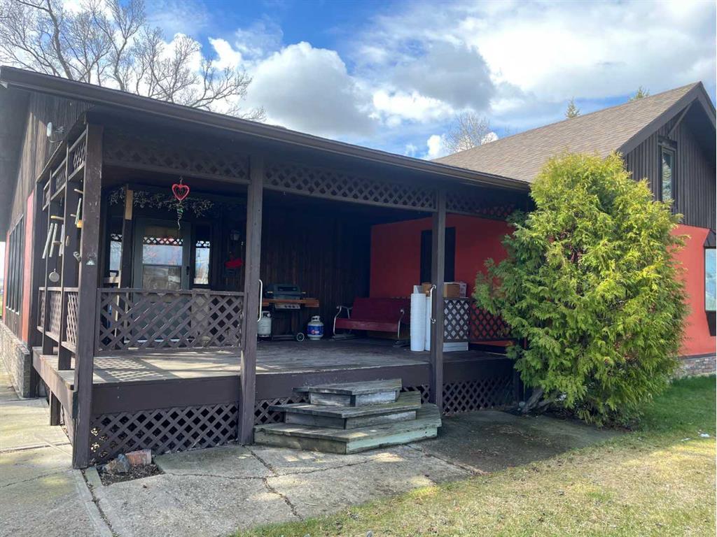 









75


Center

Street,
Glenwood,




AB
T0K 2R0

