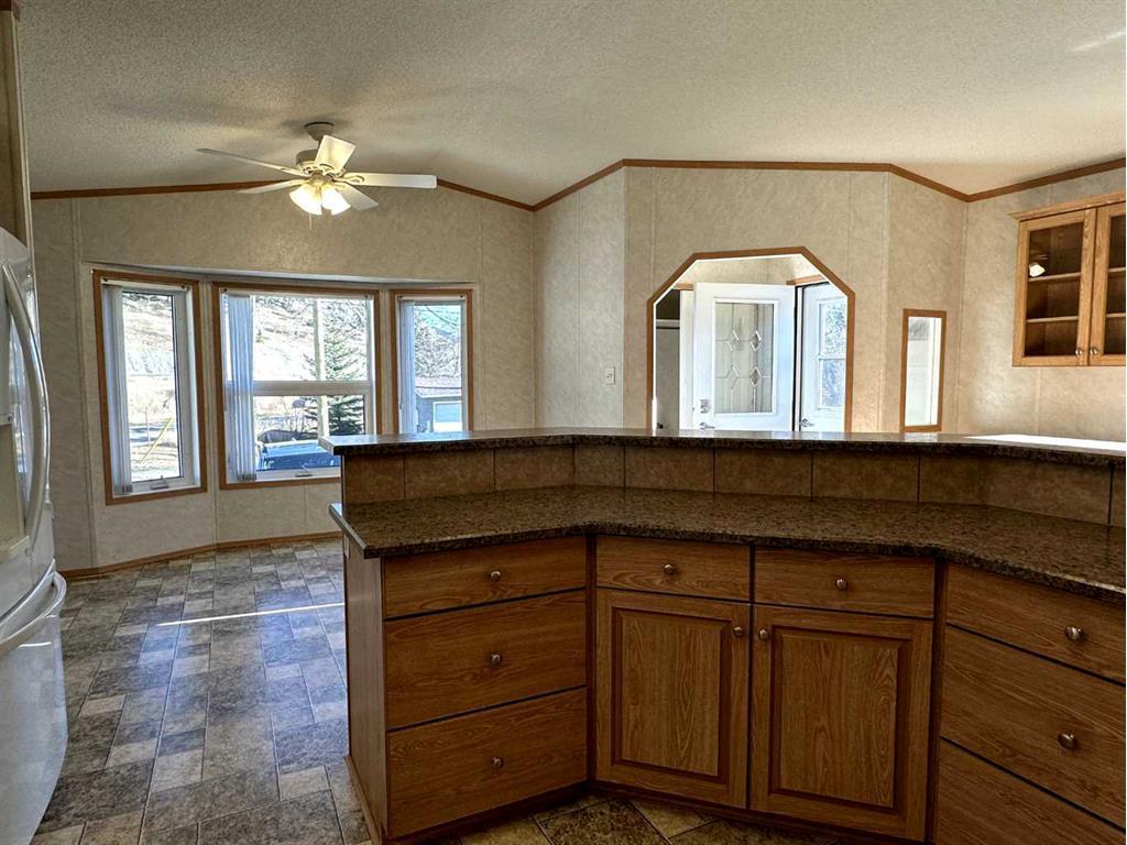 









2026


136

Street,
Blairmore,




AB
T0K 0E0

