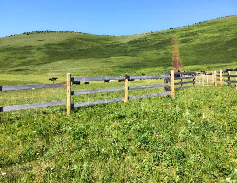 









NE 19-8-2 W5M


Approx 5 KM West of Hwy 22 & Township Rd 84

,
Lundbreck,







AB
T0K 1W0

