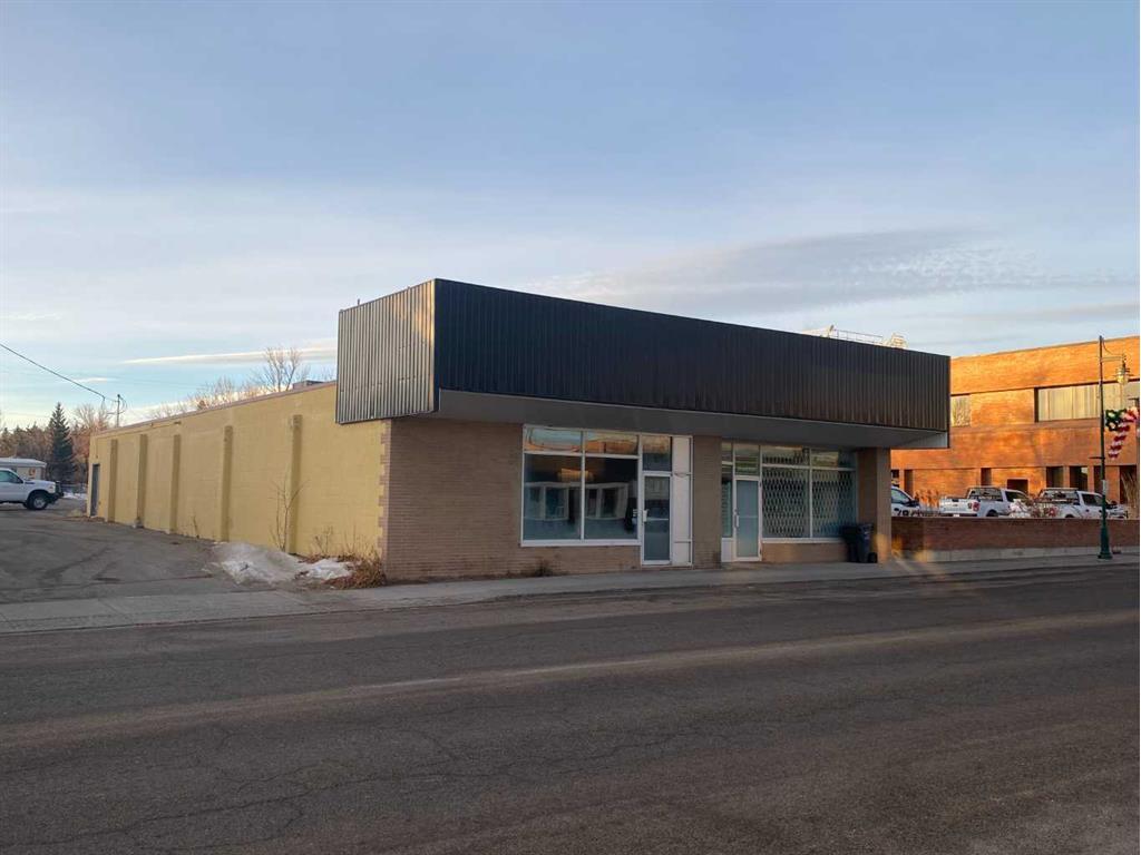 









806


Main

Street,
Pincher Creek,




AB
T0K 1W0


