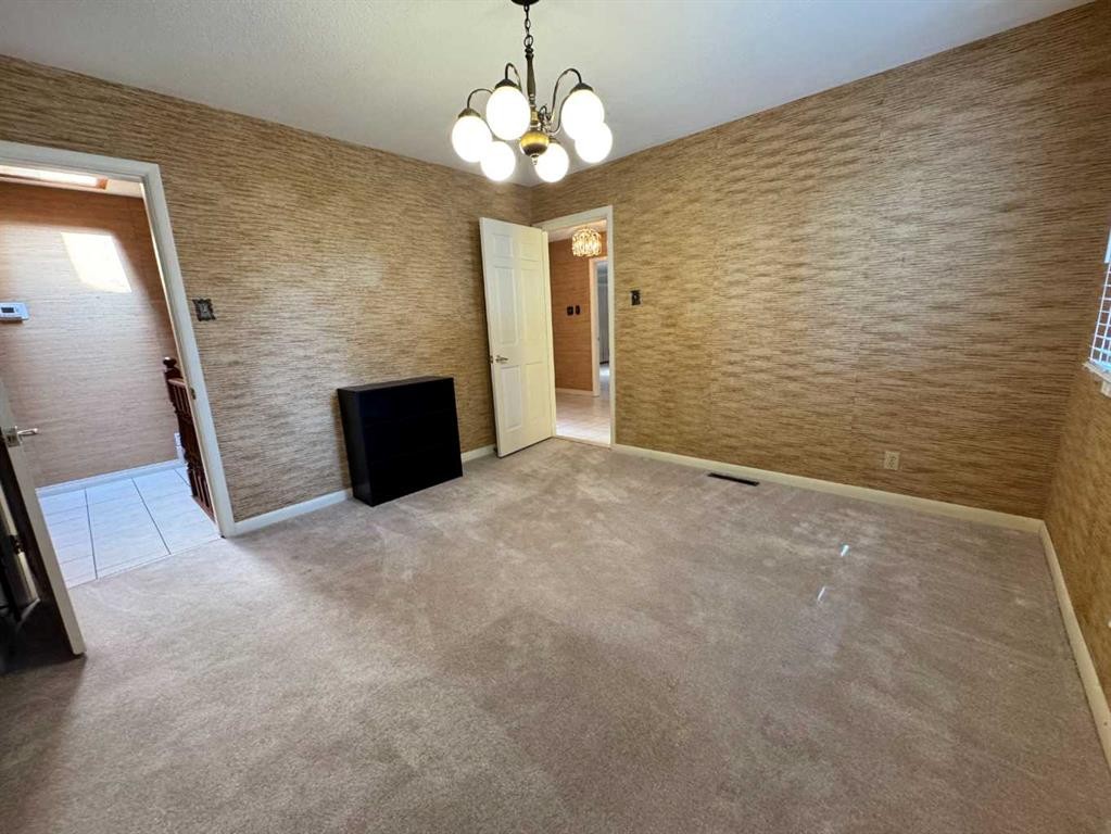 









1922


15

Street South,
Lethbridge,




AB
T1K1W8

