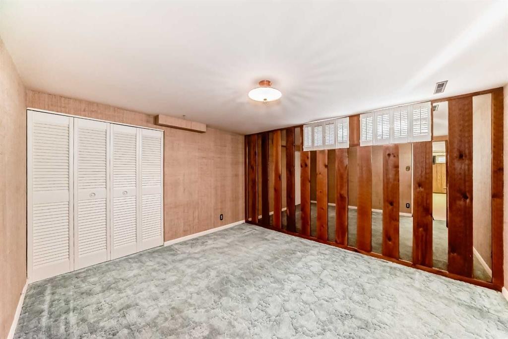 









1922


15

Street South,
Lethbridge,




AB
T1K1W8

