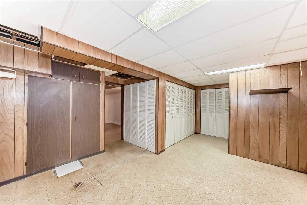 









1922


15

Street South,
Lethbridge,




AB
T1K1W8

