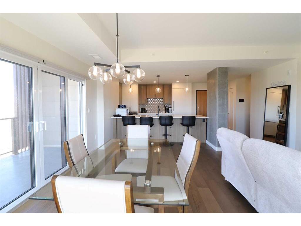 









102


Scenic

Drive North, 336,
Lethbridge,




AB
T1H 5L9

