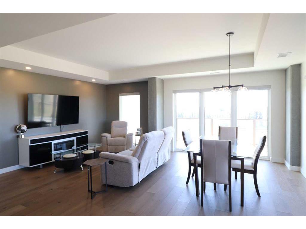 









102


Scenic

Drive North, 336,
Lethbridge,




AB
T1H 5L9

