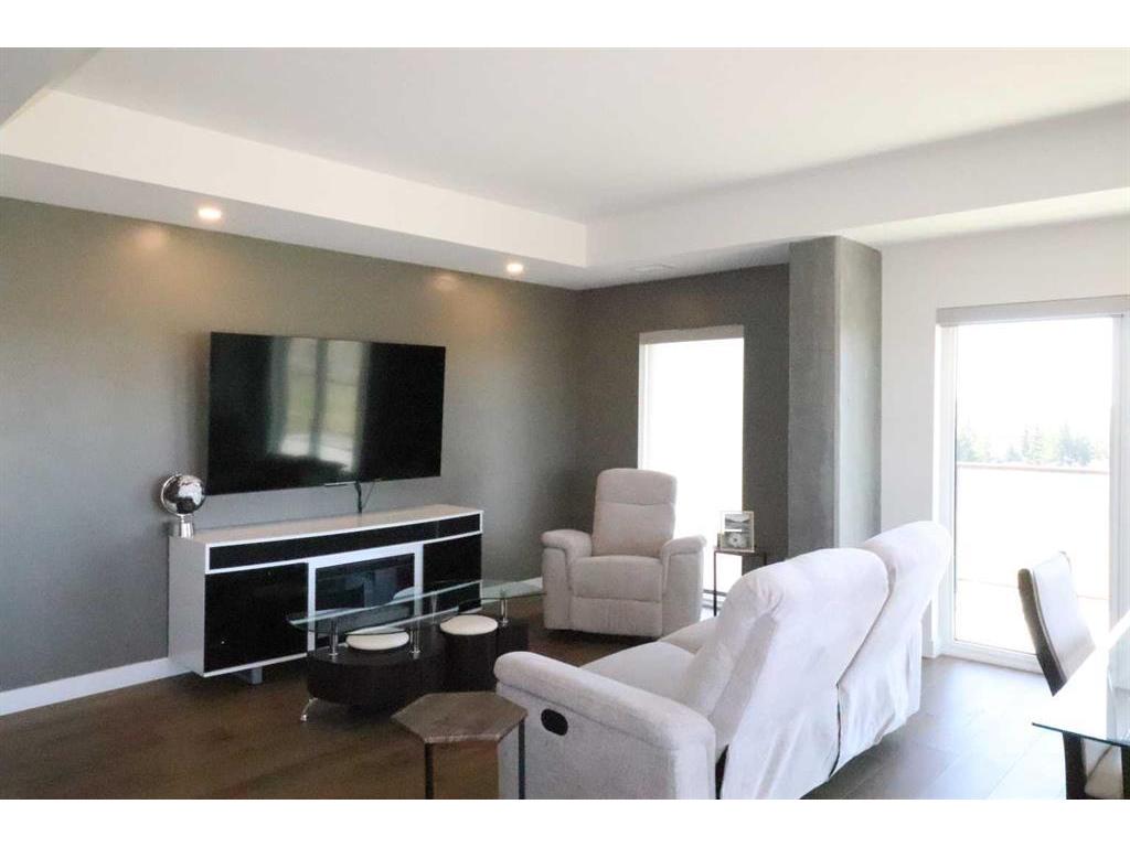 









102


Scenic

Drive North, 336,
Lethbridge,




AB
T1H 5L9

