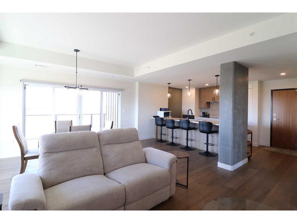 









102


Scenic

Drive North, 336,
Lethbridge,




AB
T1H 5L9

