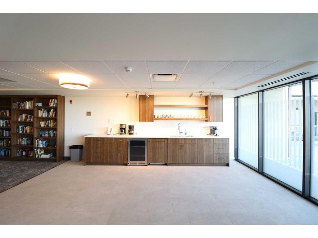 









102


Scenic

Drive North, 336,
Lethbridge,




AB
T1H 5L9

