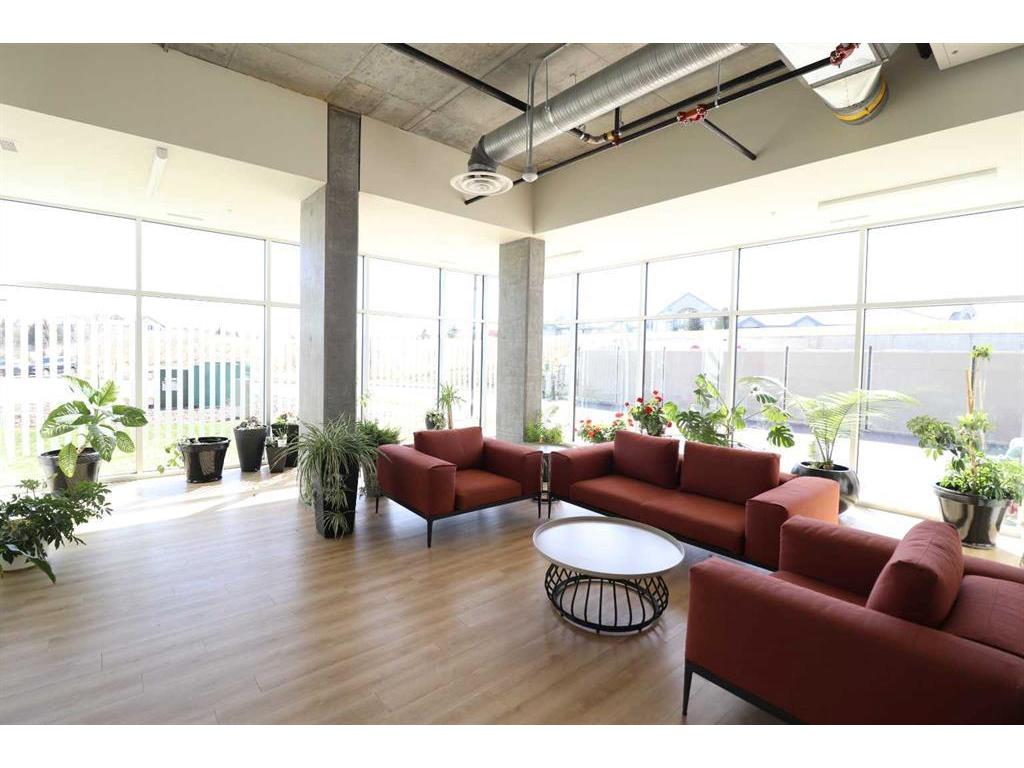 









102


Scenic

Drive North, 336,
Lethbridge,




AB
T1H 5L9

