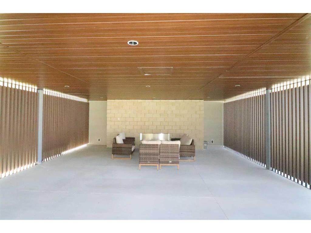 









102


Scenic

Drive North, 336,
Lethbridge,




AB
T1H 5L9

