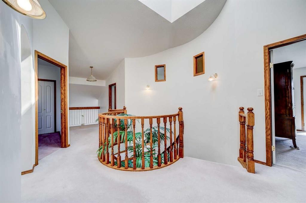 









217


Falcon Ridge

Way,
Rural Lethbridge County,




AB
T1J 5R8

