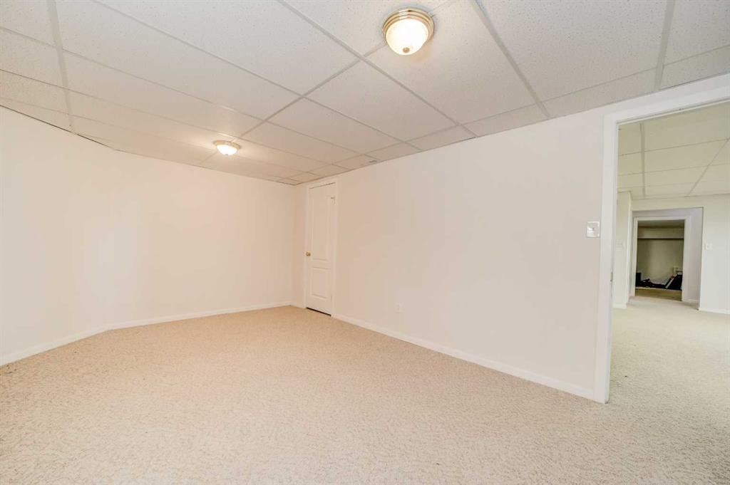 









217


Falcon Ridge

Way,
Rural Lethbridge County,




AB
T1J 5R8

