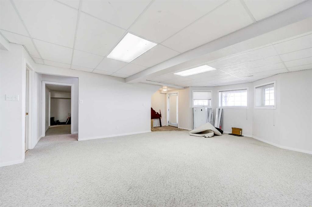









217


Falcon Ridge

Way,
Rural Lethbridge County,




AB
T1J 5R8

