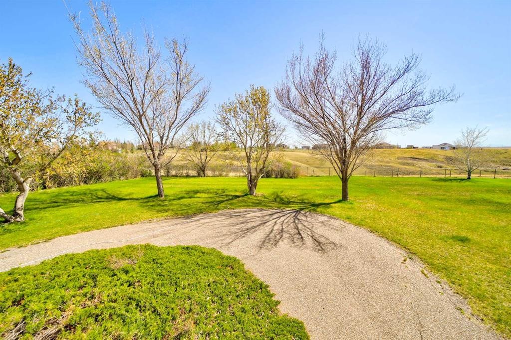 









217


Falcon Ridge

Way,
Rural Lethbridge County,




AB
T1J 5R8

