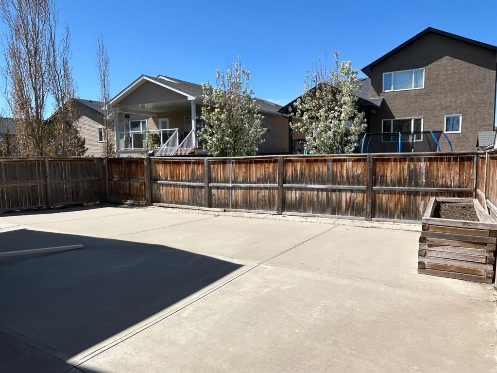 









330


Sixmile

Lane South,
Lethbridge,




AB
T1K 5S8

