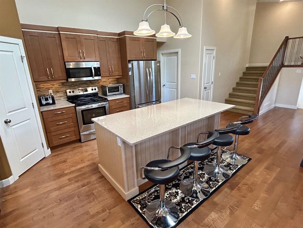 









330


Sixmile

Lane South,
Lethbridge,




AB
T1K 5S8

