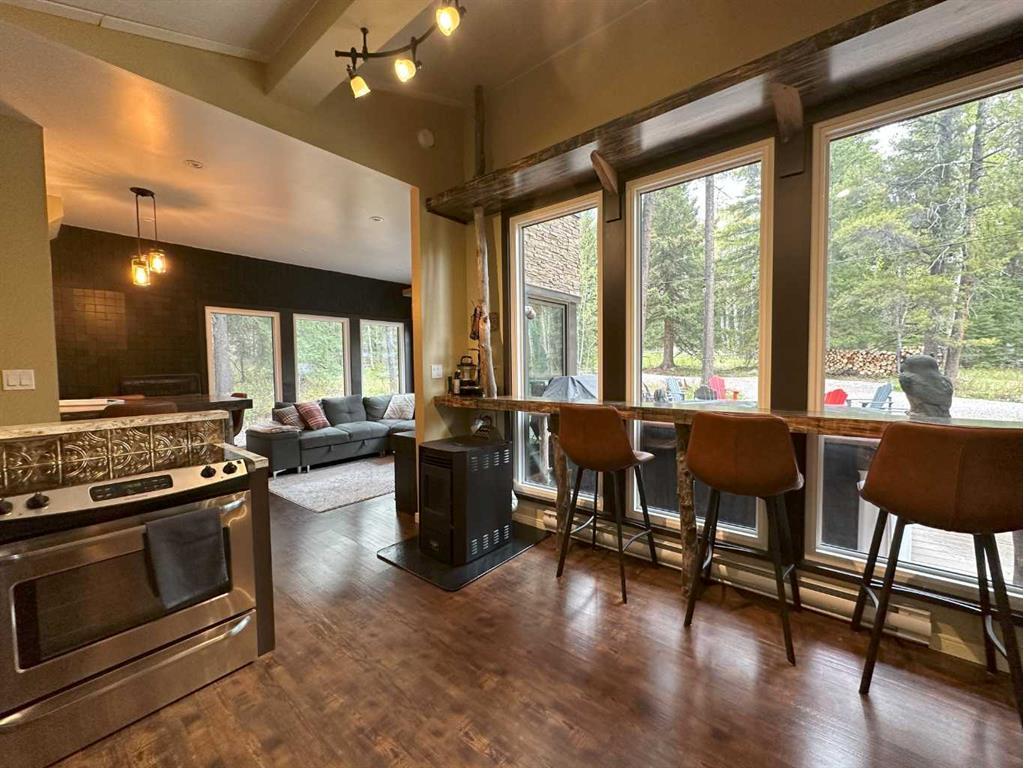 









2553


TECUMSEH RD

,
Coleman,




AB
T0K 0M0

