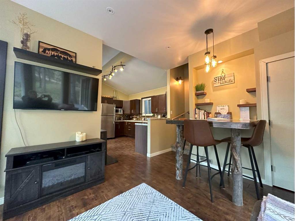 









2553


TECUMSEH RD

,
Coleman,




AB
T0K 0M0

