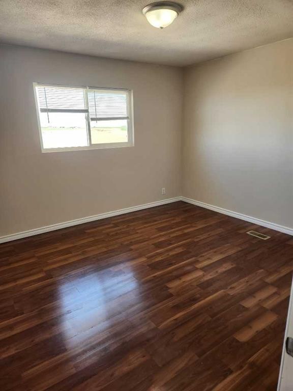 









1112


44

Avenue North,
Lethbridge,




AB
T1H 6C3

