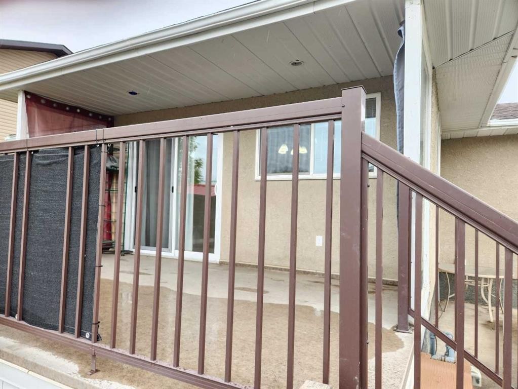 









1112


44

Avenue North,
Lethbridge,




AB
T1H 6C3

