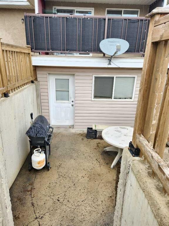 









1112


44

Avenue North,
Lethbridge,




AB
T1H 6C3


