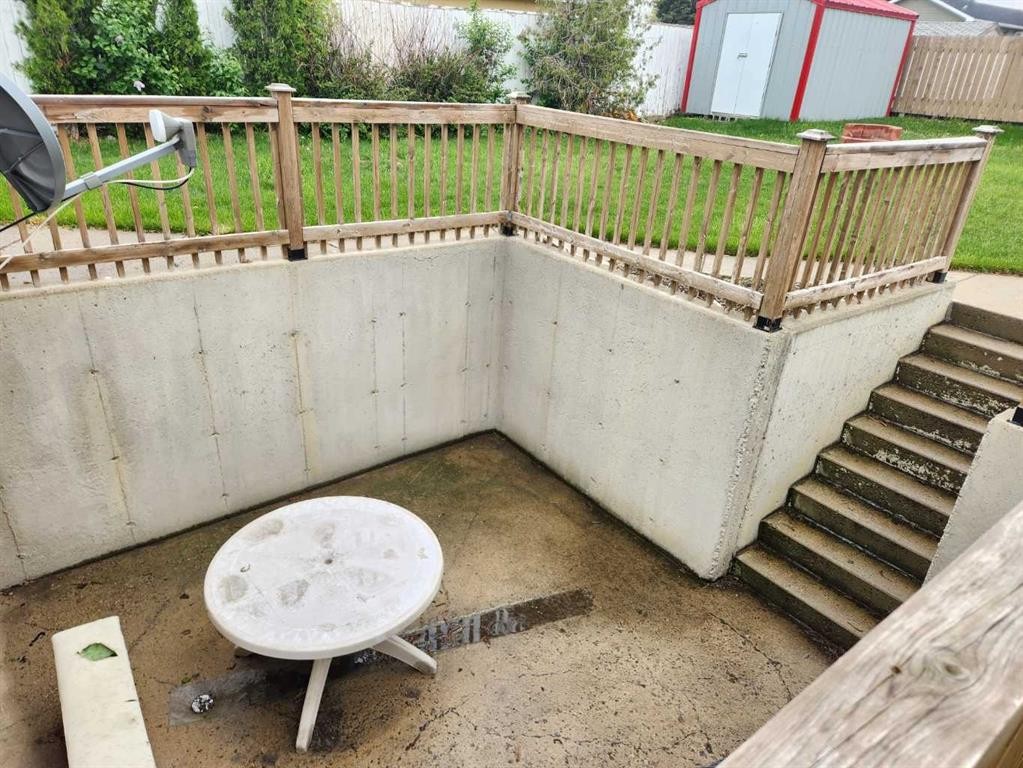 









1112


44

Avenue North,
Lethbridge,




AB
T1H 6C3


