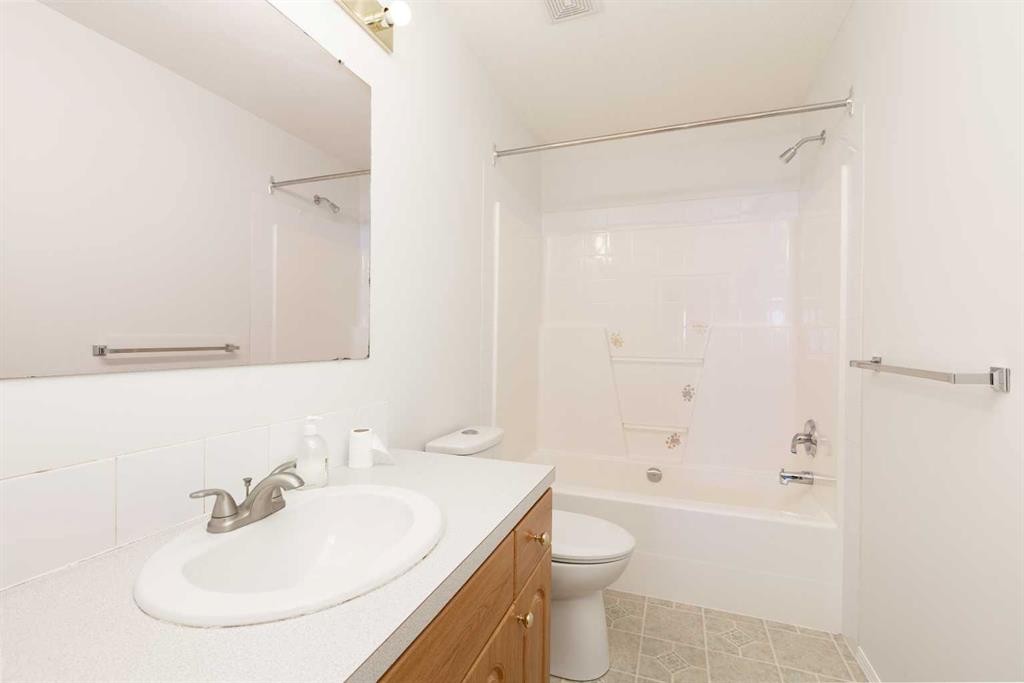 









329


4A

Street,
Stirling,




AB
T0K 2E0

