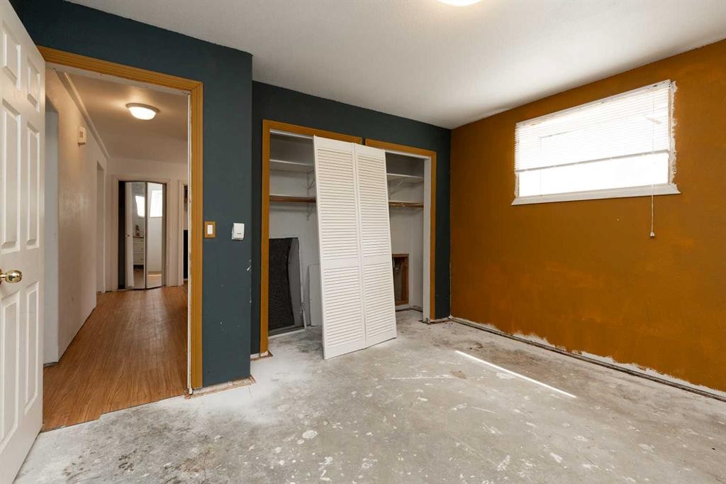 









329


4A

Street,
Stirling,




AB
T0K 2E0

