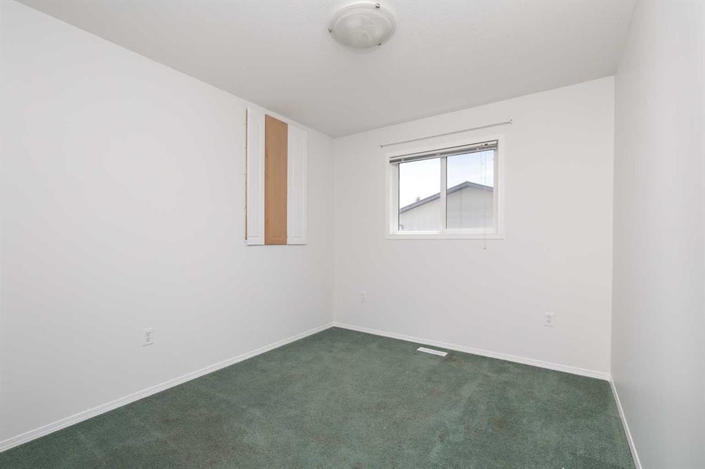 









329


4A

Street,
Stirling,




AB
T0K 2E0

