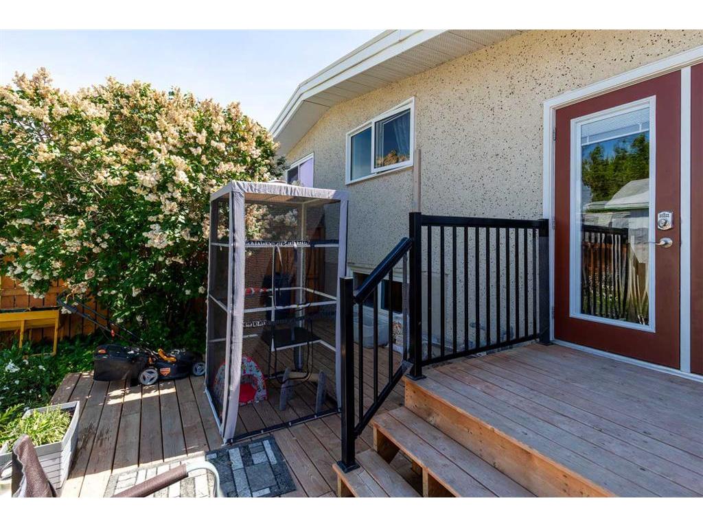 









3303


5A

Avenue South,
Lethbridge,




AB
T1J 0J4

