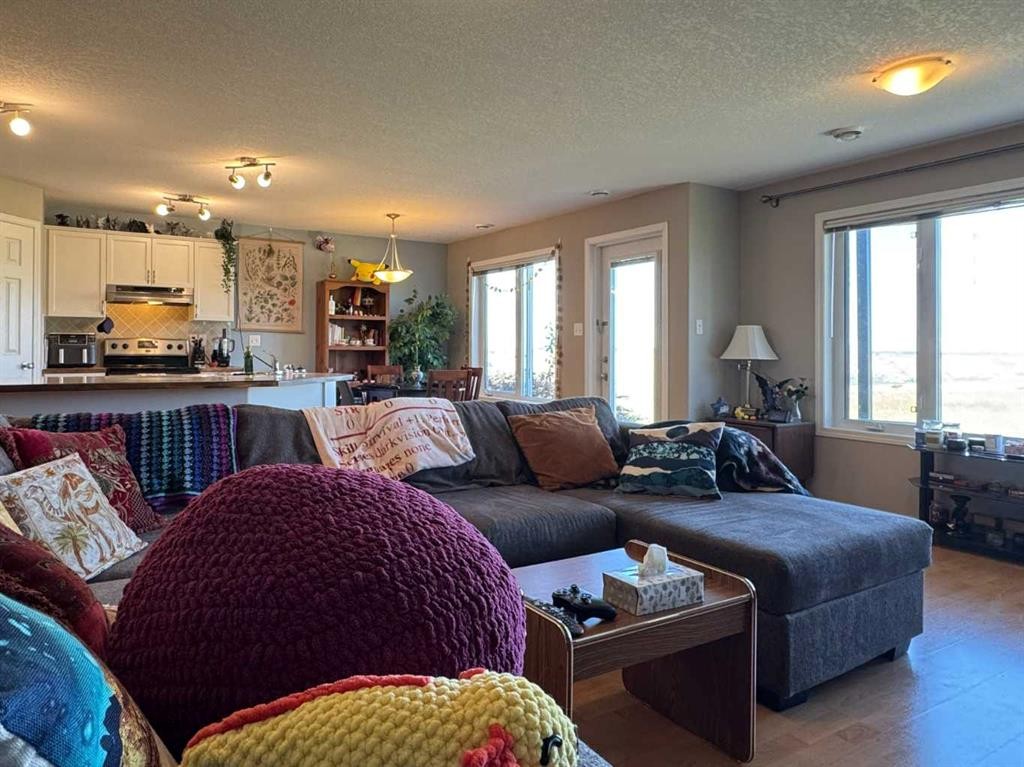









535


9

Avenue North, 3,
Lethbridge,




AB
T1H 1Z7

