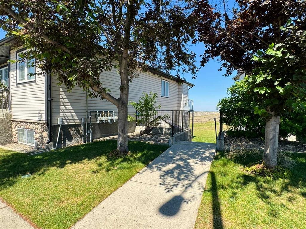 









535


9

Avenue North, 3,
Lethbridge,




AB
T1H 1Z7

