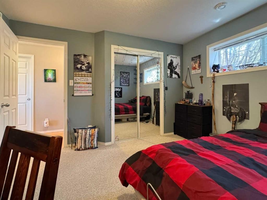 









535


9

Avenue North, 3,
Lethbridge,




AB
T1H 1Z7

