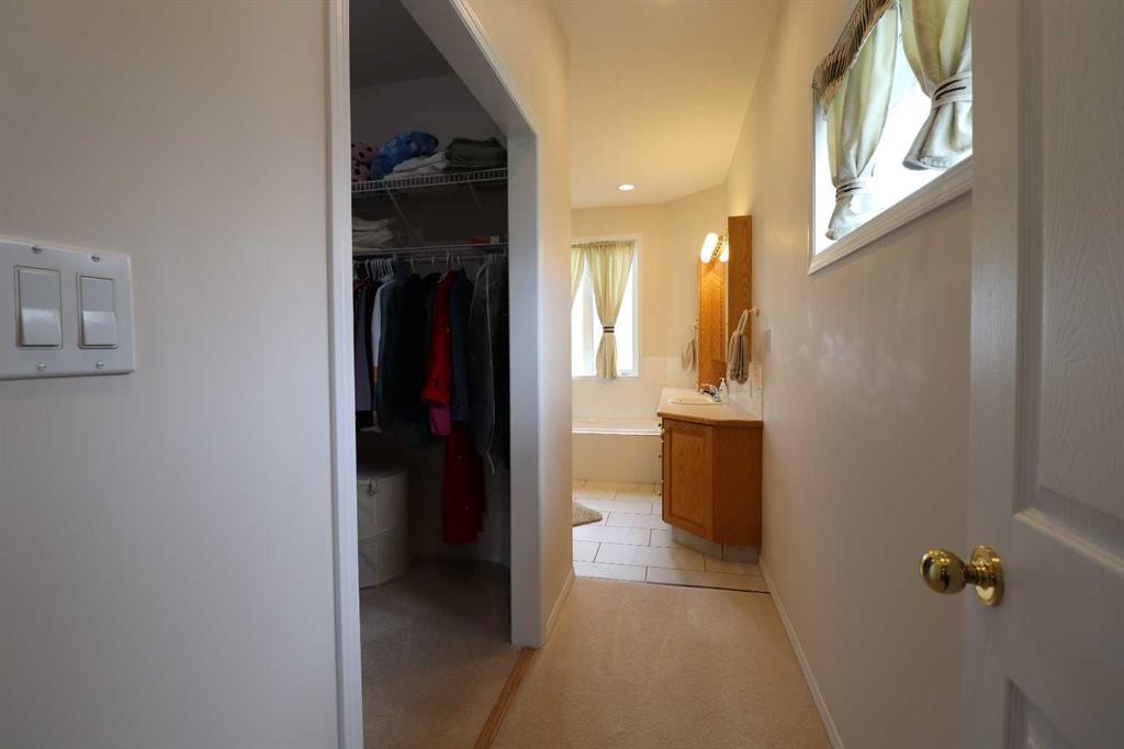 









77


Fairmont Park

Landing South,
Lethbridge,




AB
T1K 7L1

