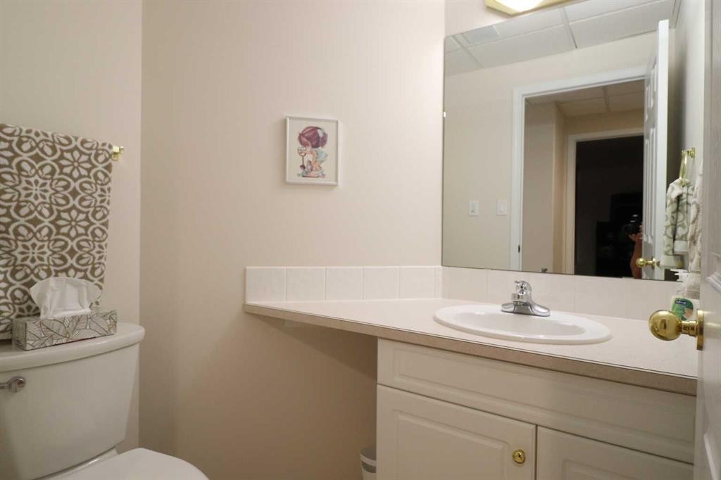 









77


Fairmont Park

Landing South,
Lethbridge,




AB
T1K 7L1

