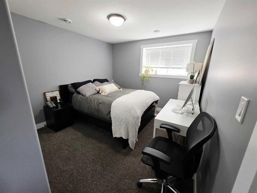 









5312


43

Street,
Taber,




AB
T1G 0E2

