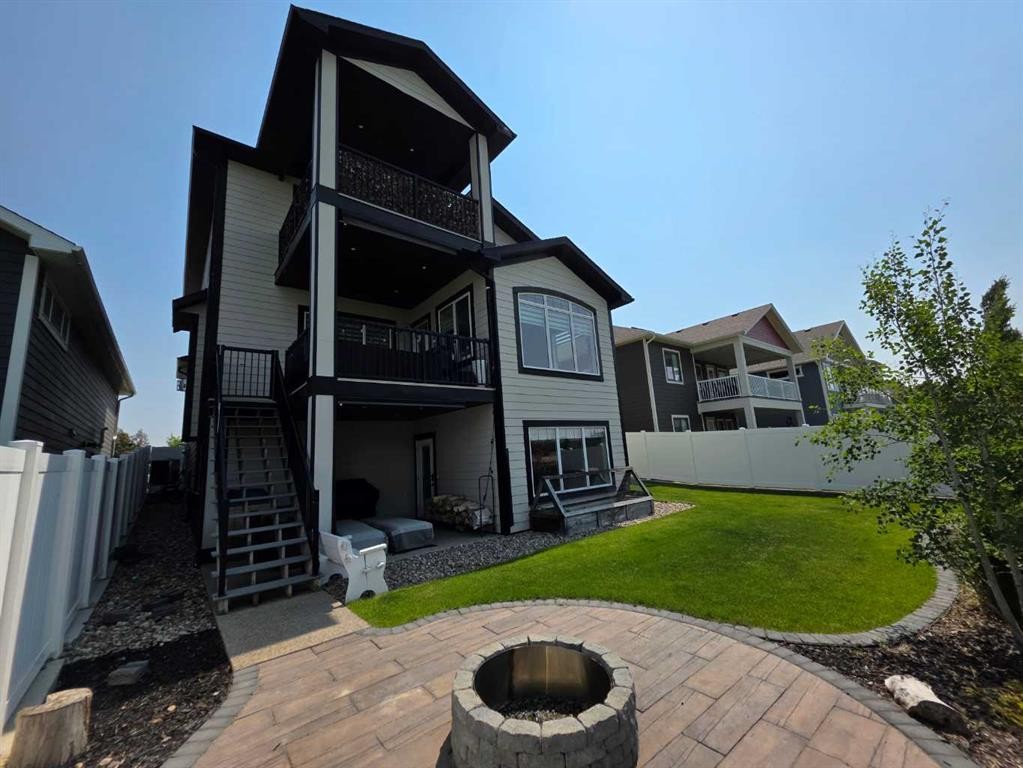 









5312


43

Street,
Taber,




AB
T1G 0E2

