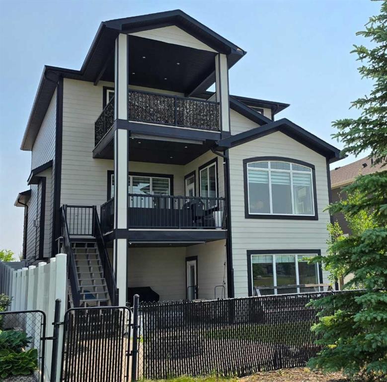 









5312


43

Street,
Taber,




AB
T1G 0E2

