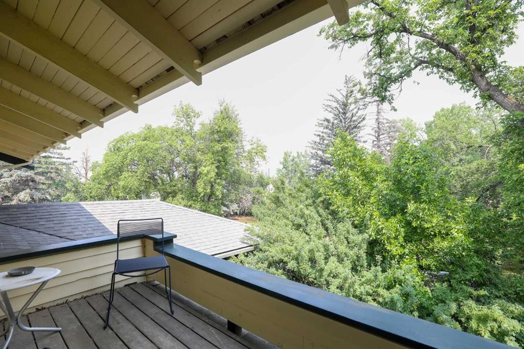 









302


King Street

,
Nobleford,




AB
T0L 1S0

