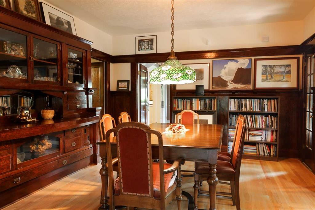 









302


King Street

,
Nobleford,




AB
T0L 1S0

