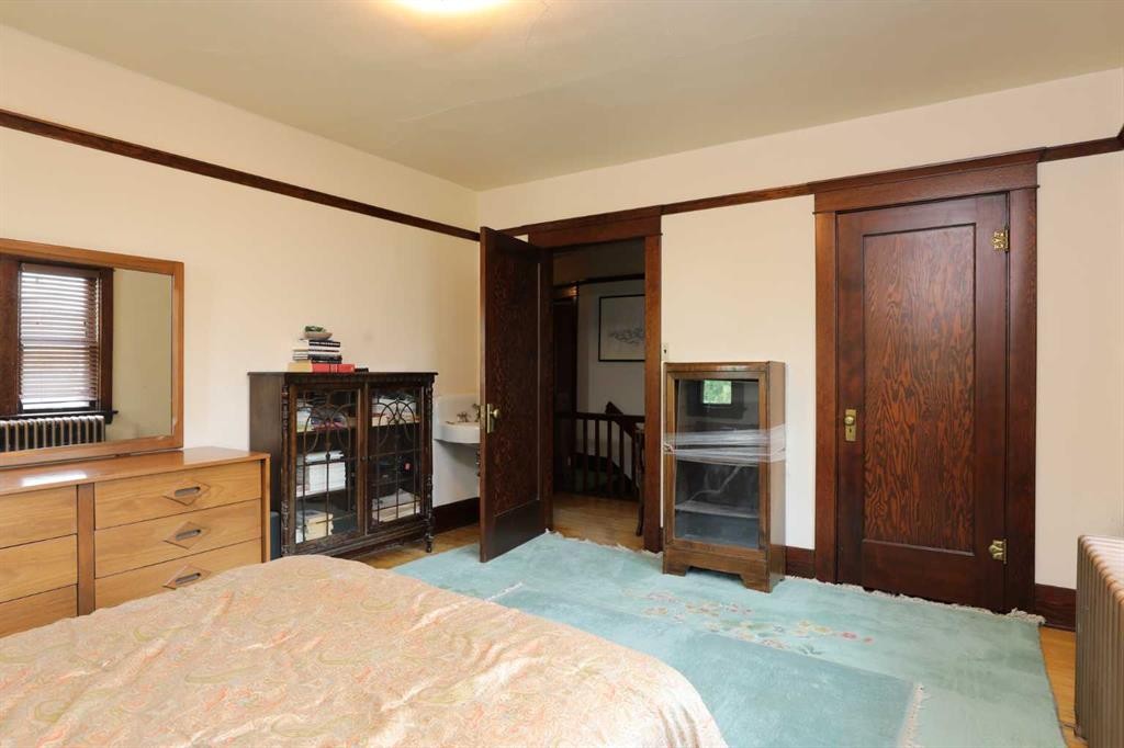 









302


King Street

,
Nobleford,




AB
T0L 1S0

