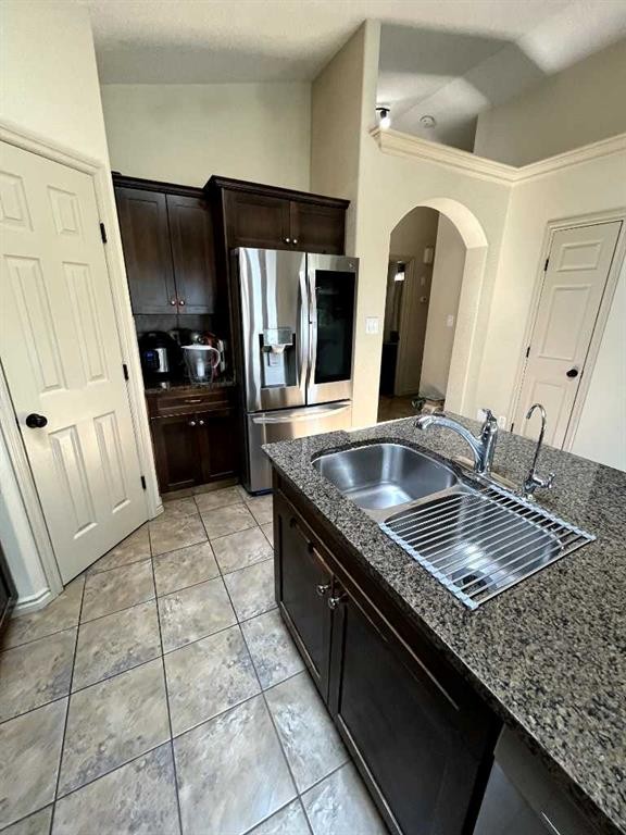 









226


Gateway

Manor South,
Lethbridge,




AB
T1K5S1

