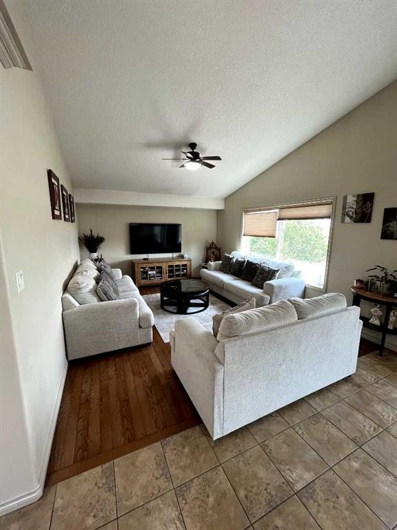 









226


Gateway

Manor South,
Lethbridge,




AB
T1K5S1

