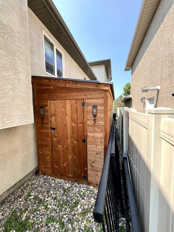 









226


Gateway

Manor South,
Lethbridge,




AB
T1K5S1

