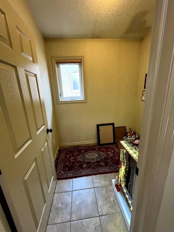 









226


Gateway

Manor South,
Lethbridge,




AB
T1K5S1


