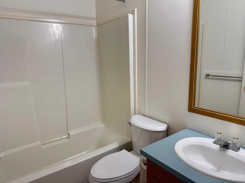 









22602


9

Avenue,
Hillcrest,




AB
T0K 1C0

