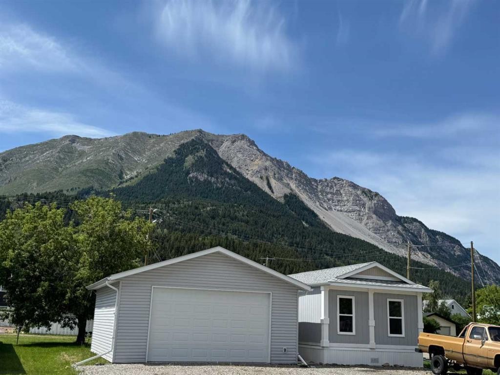 









22602


9

Avenue,
Hillcrest,




AB
T0K 1C0

