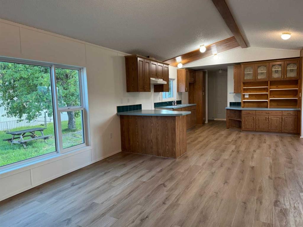 









22602


9

Avenue,
Hillcrest,




AB
T0K 1C0

